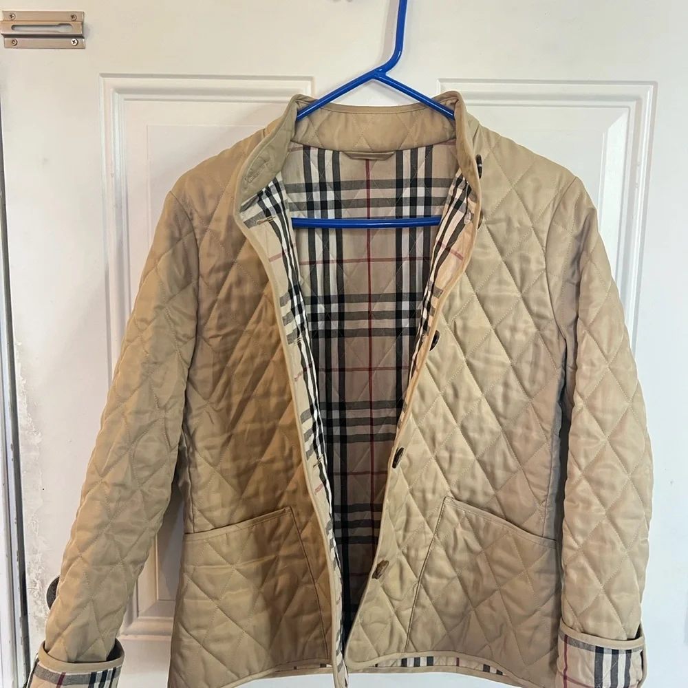 Authentic Vintage 2000s Burberry Nova Quilted Women’s Jacket - Picture 1 of 15